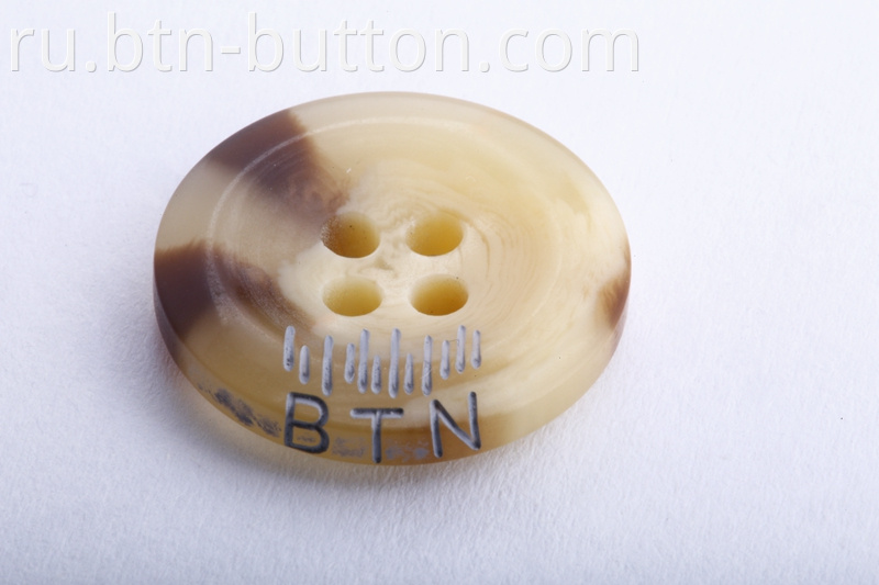 Imitation horn resin buttons for suits